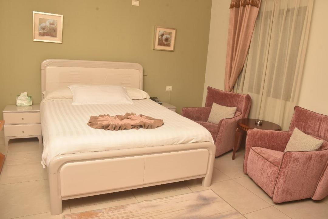 Crown Hotel Juba Bagian luar foto