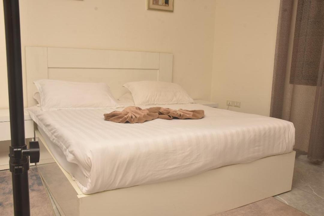 Crown Hotel Juba Bagian luar foto